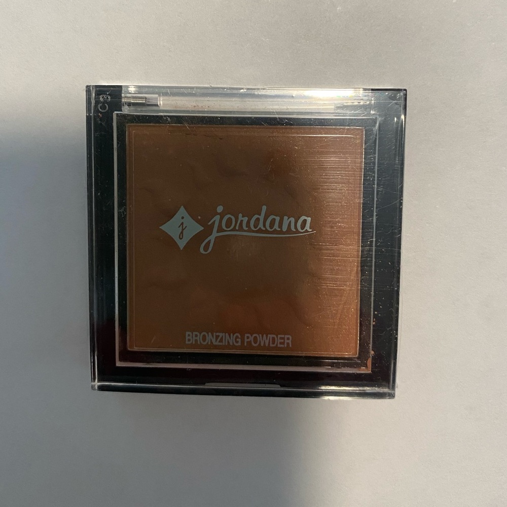 Jordana bronzing powder NEW